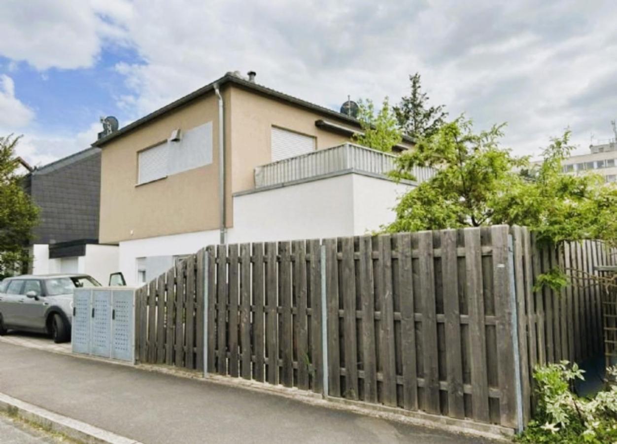 Sylvis Home Zentral Gelegenes Ferienhaus In Ruhiger Lage Fürth エクステリア 写真