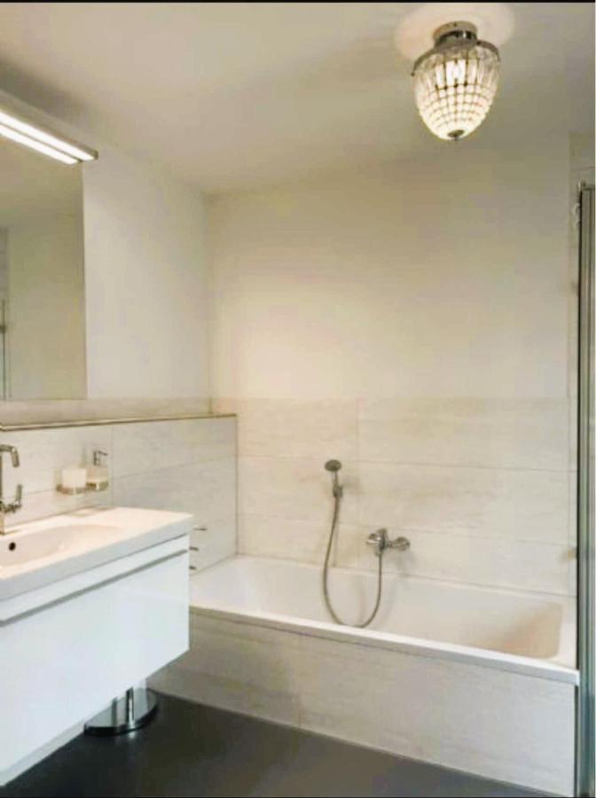 Sylvis Home Zentral Gelegenes Ferienhaus In Ruhiger Lage Fürth エクステリア 写真
