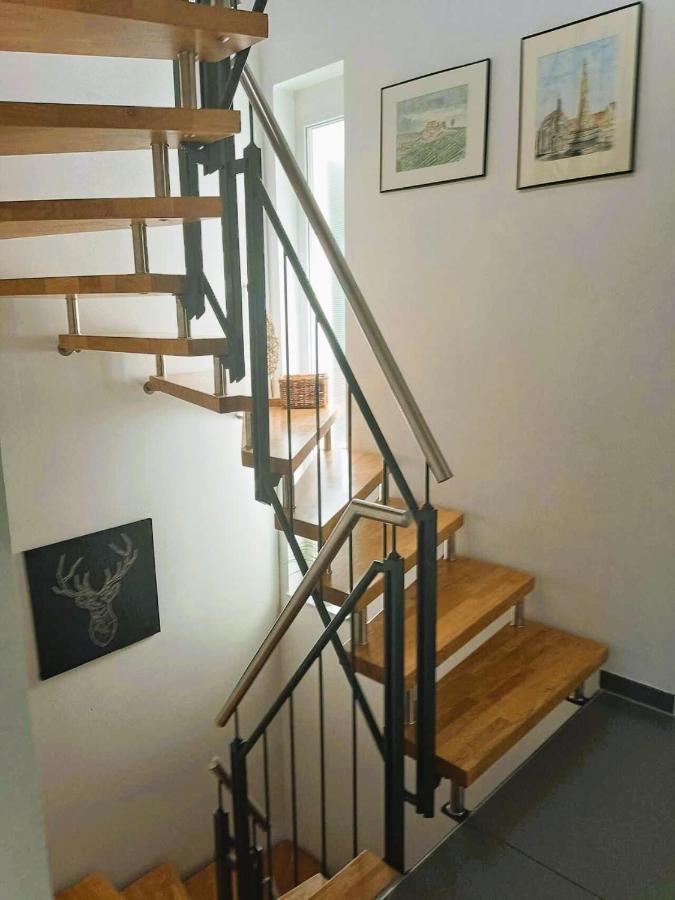 Sylvis Home Zentral Gelegenes Ferienhaus In Ruhiger Lage Fürth エクステリア 写真